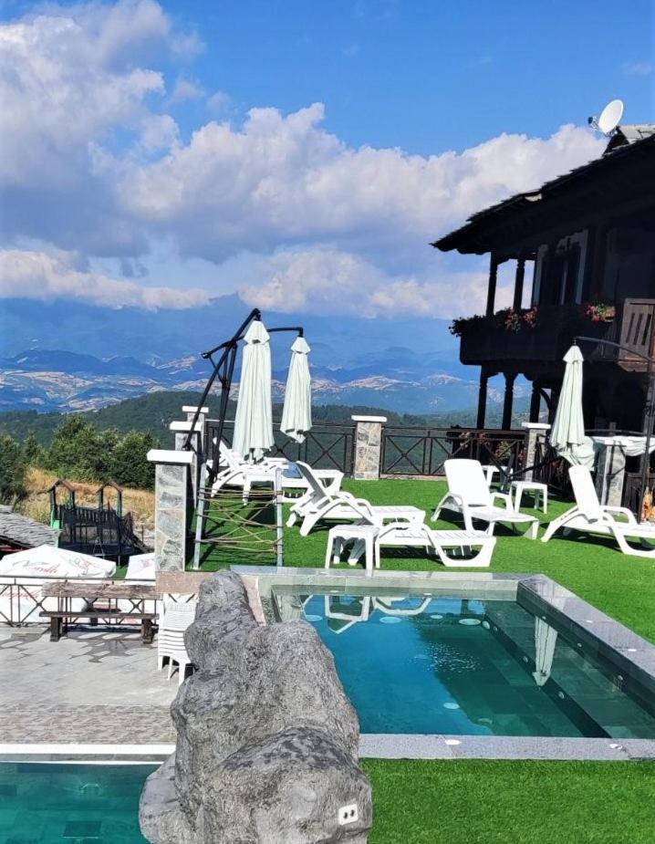 Leshtenski Rai Guest House Экстерьер фото